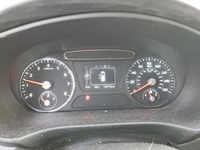 Photo 9 from auction – 2016 KIA SORENTO LX with VIN 5XYPGDA3XGG044277