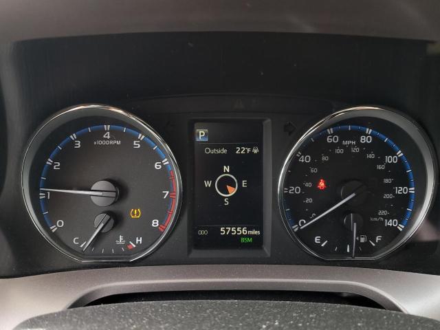 Photo 9 from auction – 2018 TOYOTA RAV4 LIMIT with VIN JTMDFREV9JJ742708