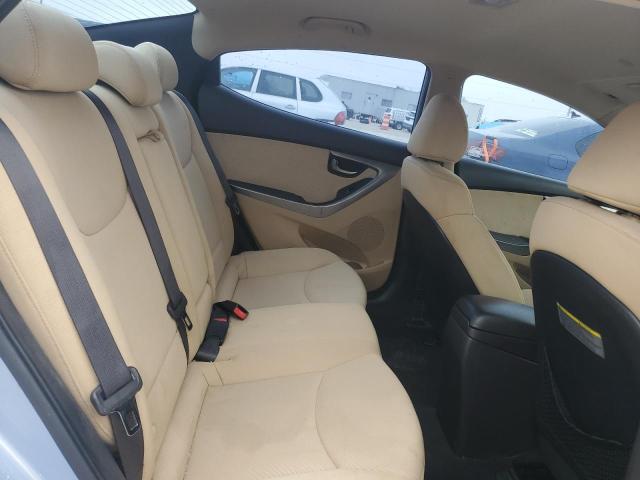 Photo 10 from auction – 2012 HYUNDAI ELANTRA GL with VIN KMHDH4AE8CU435580