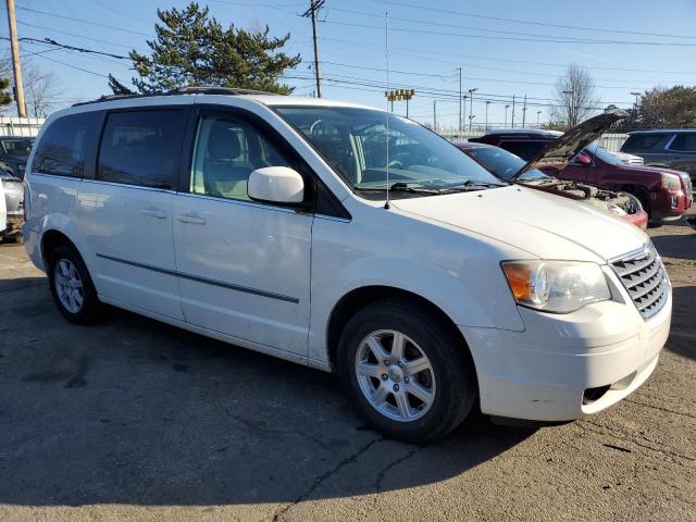 Photo 4 from auction – 2010 CHRYSLER TOWN & COU with VIN 2A4RR5D11AR460878