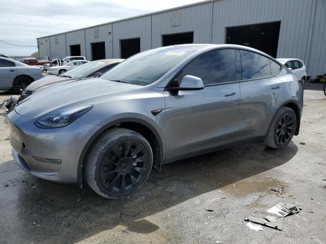 TESLA MODEL Y 2024 with VIN 7SAYGAEE7RF193127 - Photo from auction