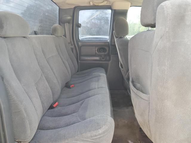 Photo 10 from auction – 2003 CHEVROLET SILVERADO with VIN 2GCEK19T731265347