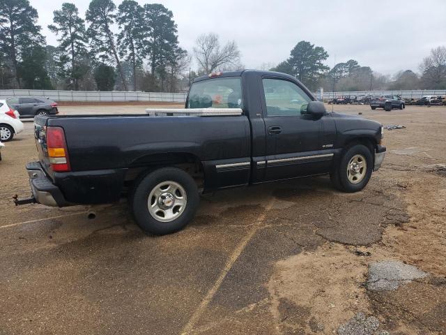 Photo 3 from auction – 2000 CHEVROLET SILVERADO with VIN 1GCEC14W0YZ252419