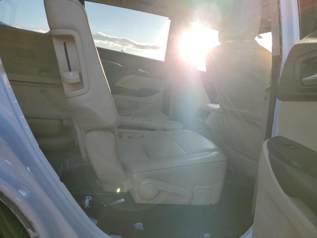 Photo 11 from auction – 2018 TOYOTA HIGHLANDER with VIN 5TDDZRFH7JS812936