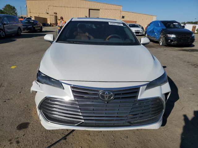 Photo 5 from auction – 2019 TOYOTA AVALON/LIM with VIN 4T1BZ1FB1KU007429