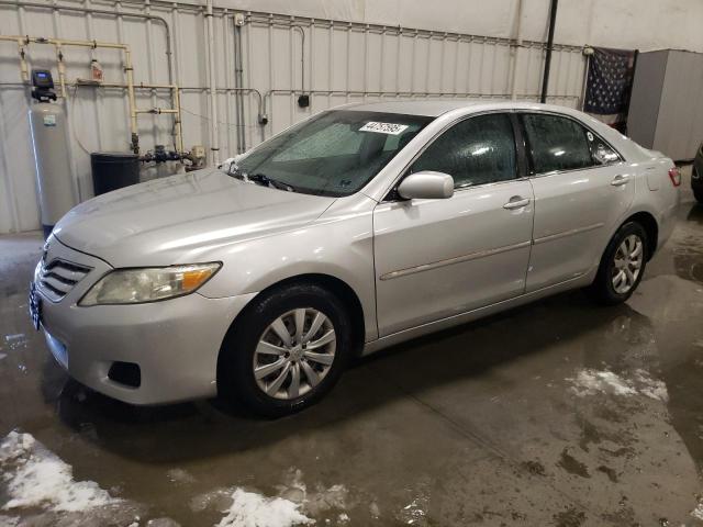 TOYOTA CAMRY BASE 2011 с VIN 4T1BF3EK3BU668563 - Снимка от търг