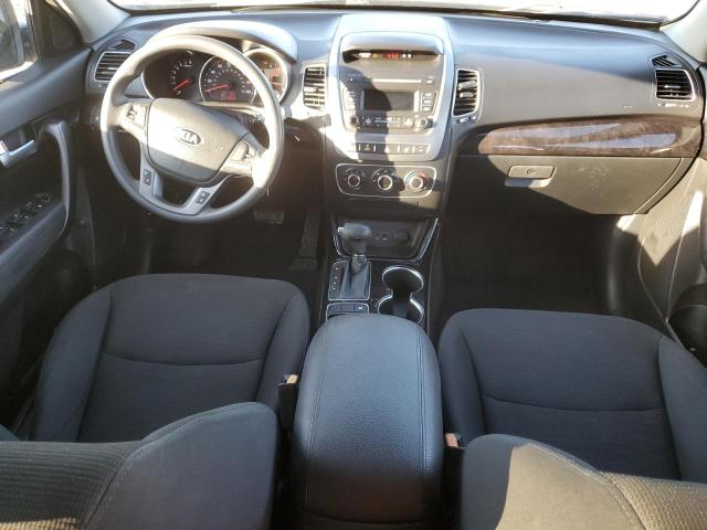 Photo 8 from auction – 2015 KIA SORENTO LX with VIN 5XYKT3A62FG643232