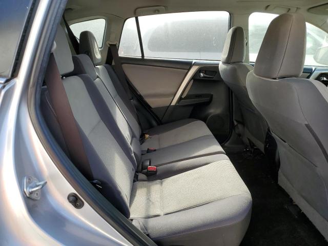 Photo 11 from auction – 2015 TOYOTA RAV4 XLE with VIN JTMRFREV4FD111845