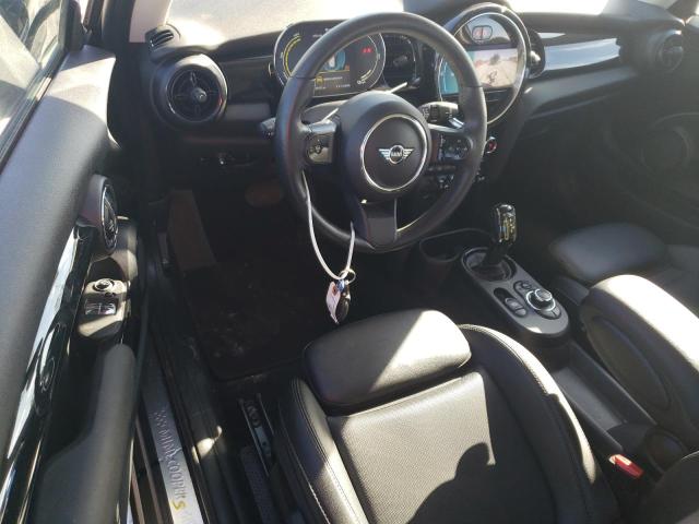 Photo 8 from auction – 2022 MINI COOPER SE with VIN WMW13DJ04N2R00457