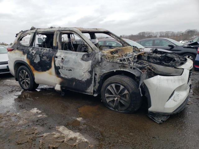 Снимка 4 от търг – 2023 TOYOTA HIGHLANDER с VIN 5TDKDRBH4PS522108