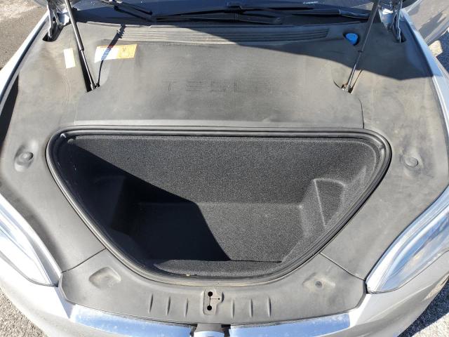Photo 11 from auction – 2016 TESLA MODEL S with VIN 5YJSA1E42GF139775