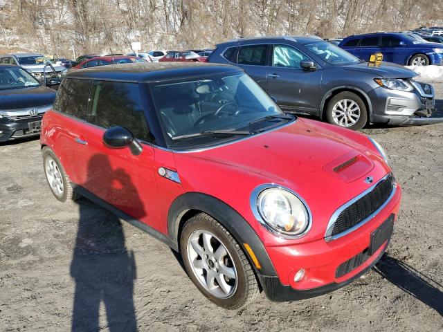 Photo 4 from auction – 2010 MINI COOPER S with VIN WMWMF7C51ATZ71036