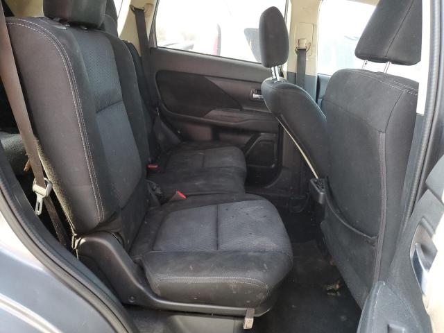 Photo 11 from auction – 2017 MITSUBISHI OUTLANDER with VIN JA4AD2A38HZ015022