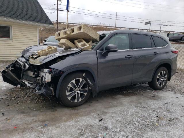 TOYOTA HIGHLANDER 2022 with VIN 5TDGZRBH9NS245508 - Photo from auction