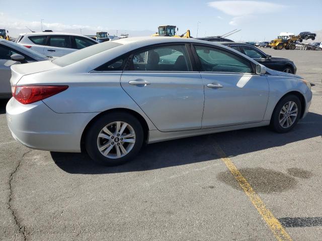 Photo 3 from auction – 2011 HYUNDAI SONATA GLS with VIN 5NPEB4AC6BH029489