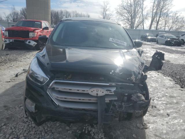 Photo 5 from auction – 2019 FORD ESCAPE SE with VIN 1FMCU9GD5KUC51845