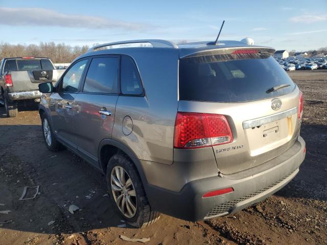 Photo 2 from auction – 2011 KIA SORENTO EX with VIN 5XYKUDA2XBG088685