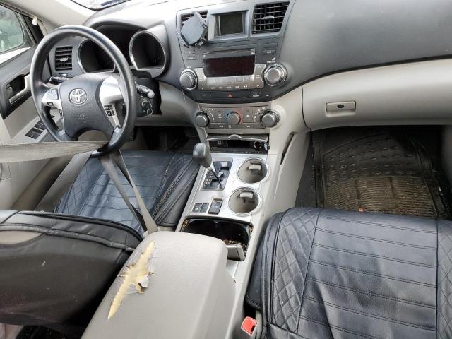 Photo 8 from auction – 2012 TOYOTA HIGHLANDER with VIN 5TDBK3EH3CS139799