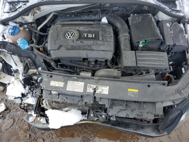 Photo 11 from auction – 2015 VOLKSWAGEN PASSAT S with VIN 1VWAT7A31FC037141