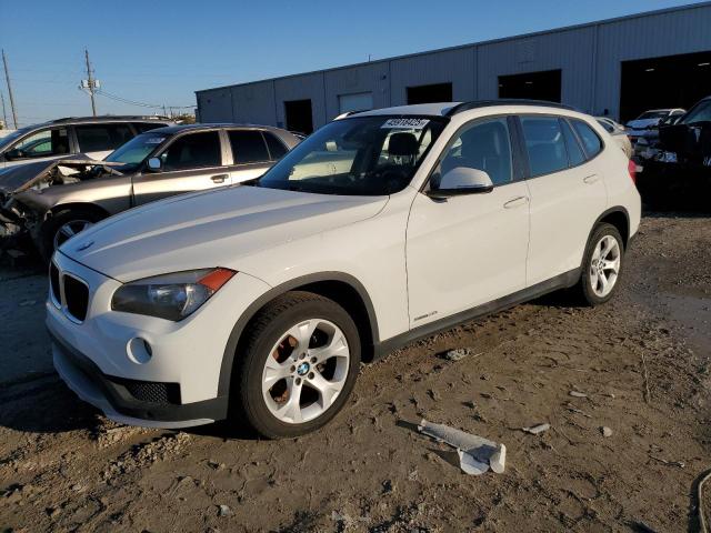 BMW X1 SDRIVE2 2015 with VIN WBAVM1C52FV315012 - Photo from auction