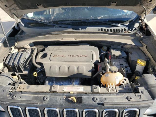 Photo 12 from auction – 2015 JEEP RENEGADE L with VIN ZACCJBBT3FPB26742