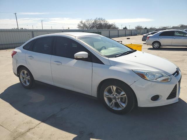 Photo 4 from auction – 2014 FORD FOCUS SE with VIN 1FADP3F22EL207847