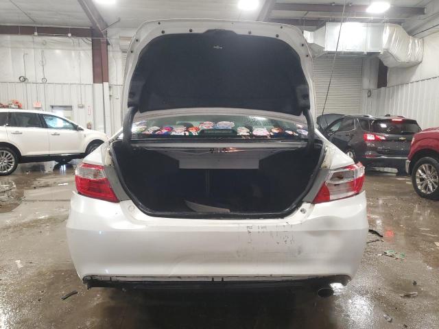 Photo 6 from auction – 2017 TOYOTA CAMRY LE with VIN 4T1BF1FK4HU334358