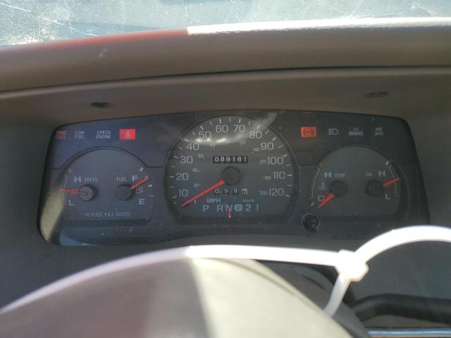 Photo 9 from auction – 2002 MERCURY GRAND MARQ with VIN 2MEFM74W72X608025