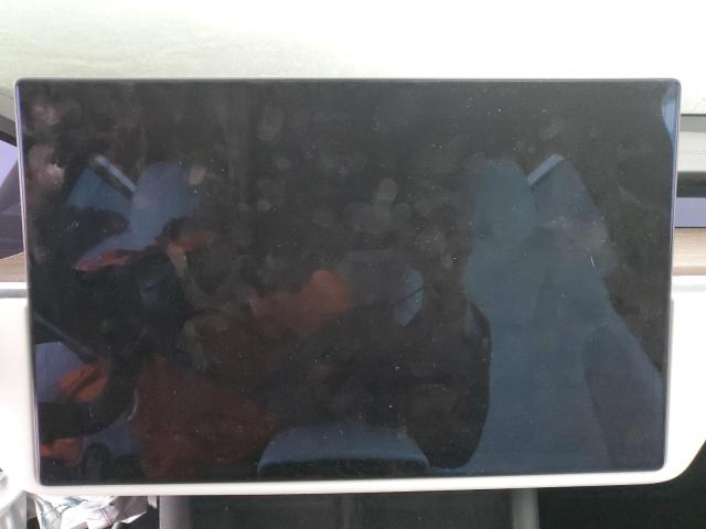 Photo 9 from auction – 2022 TESLA MODEL X with VIN 7SAXCDE56NF342257