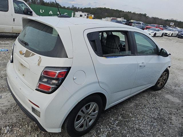 Photo 3 from auction – 2019 CHEVROLET SONIC with VIN 1G1JG6SB7K4144618