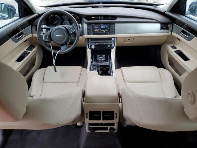 Photo 8 from auction – 2017 JAGUAR XF PREMIUM with VIN SAJBD4BV0HCY32804