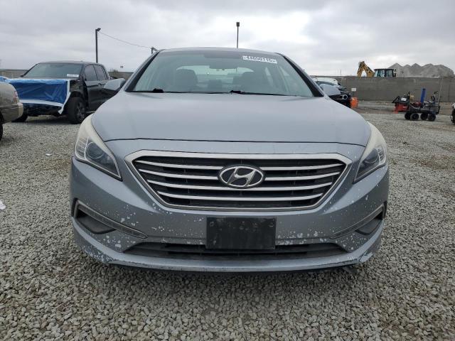 Photo 5 from auction – 2015 HYUNDAI SONATA SE with VIN 5NPE24AF5FH199259