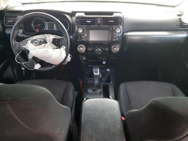 Photo 8 from auction – 2019 TOYOTA 4RUNNER SR with VIN JTEBU5JR7K5640053