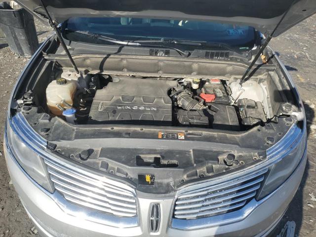 Photo 12 from auction – 2016 LINCOLN MKX RESERV with VIN 2LMTJ6LR0GBL38787