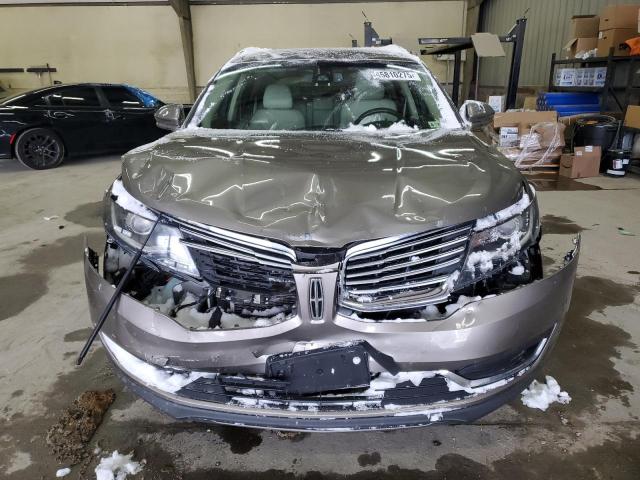 Снимка 5 от търг – 2017 LINCOLN MKX SELECT с VIN 2LMPJ6KR4HBL38960