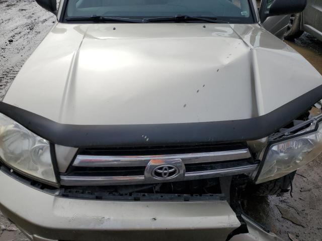 Photo 11 from auction – 2005 TOYOTA 4RUNNER SR with VIN JTEBU14R858050581