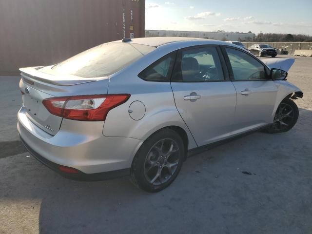 Zdjęcie 3 z aukcji – 2013 FORD FOCUS SE z VIN 1FADP3F21DL171664
