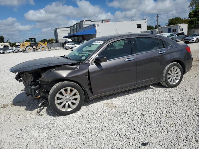 CHRYSLER 200 LIMITE 2014 with VIN 1C3CCBCG5EN183824 - Photo from auction