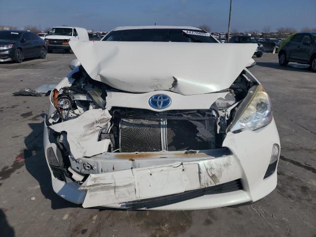 Photo 5 from auction – 2012 TOYOTA PRIUS C with VIN JTDKDTB38C1512996