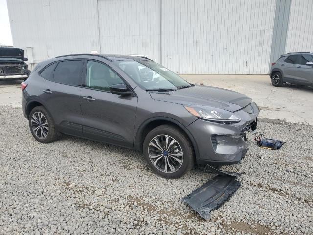 Photo 4 from auction – 2022 FORD ESCAPE SE with VIN 1FMCU9G68NUB97107