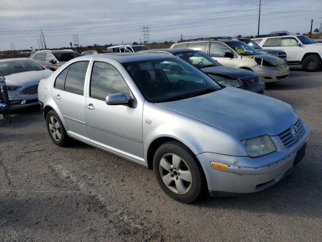 Photo 4 from auction – 2005 VOLKSWAGEN JETTA with VIN 3VWSK69M65M025353