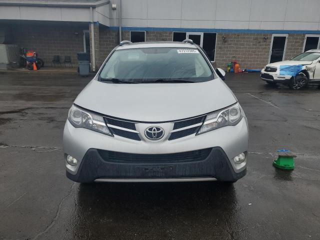 Photo 5 from auction – 2013 TOYOTA RAV4 XLE with VIN JTMRFREV8DD027654