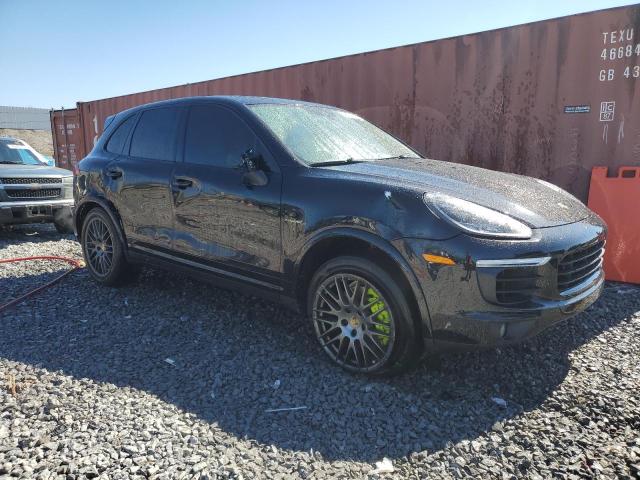 Photo 4 from auction – 2017 PORSCHE CAYENNE SE with VIN WP1AE2A22HLA74465
