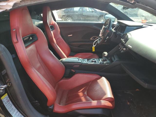 Photo 10 from auction – 2021 AUDI R8 with VIN WUABAAFX7M7900586