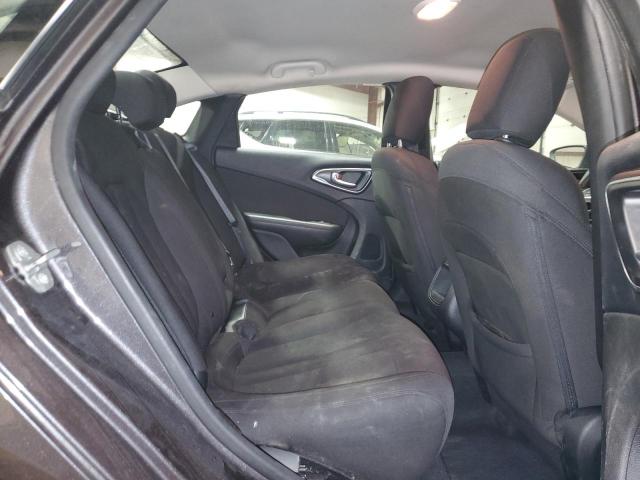 Photo 10 from auction – 2016 CHRYSLER 200 LIMITE with VIN 1C3CCCAB9GN142015
