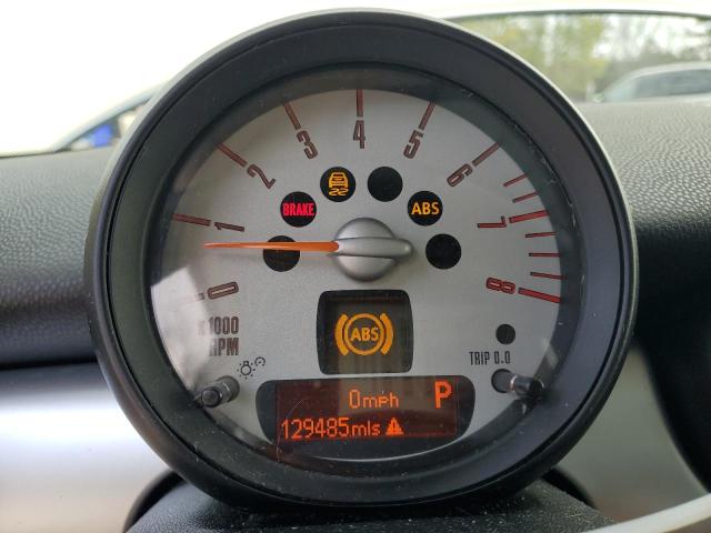 Photo 9 from auction – 2011 MINI COOPER CLU with VIN WMWZF3C50BT188760