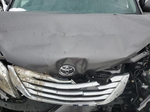 Photo 12 from auction – 2017 TOYOTA SIENNA XLE with VIN 5TDDZ3DC6HS164245