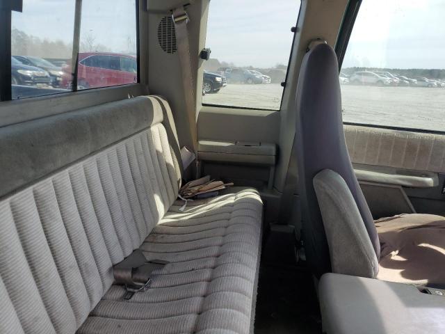Photo 10 from auction – 1993 CHEVROLET GMT-400 C1 with VIN 2GCEC19K1P1272272