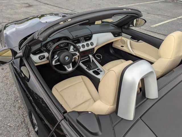 Photo 6 from auction – 2009 BMW Z4 SDRIVE3 with VIN WBALM53559E161379