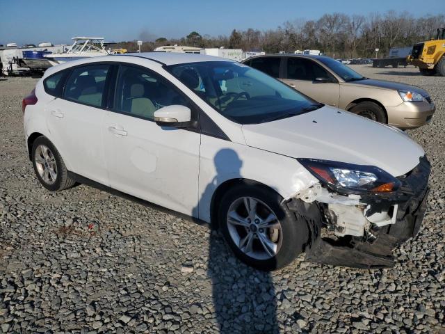 Photo 4 from auction – 2014 FORD FOCUS SE with VIN 1FADP3K26EL134830